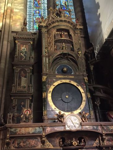 השעון בקתדרלה של שטרסבורג