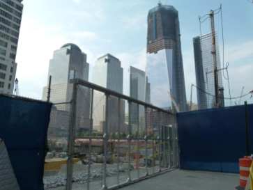 2011 - מגדל החירות בבנייה